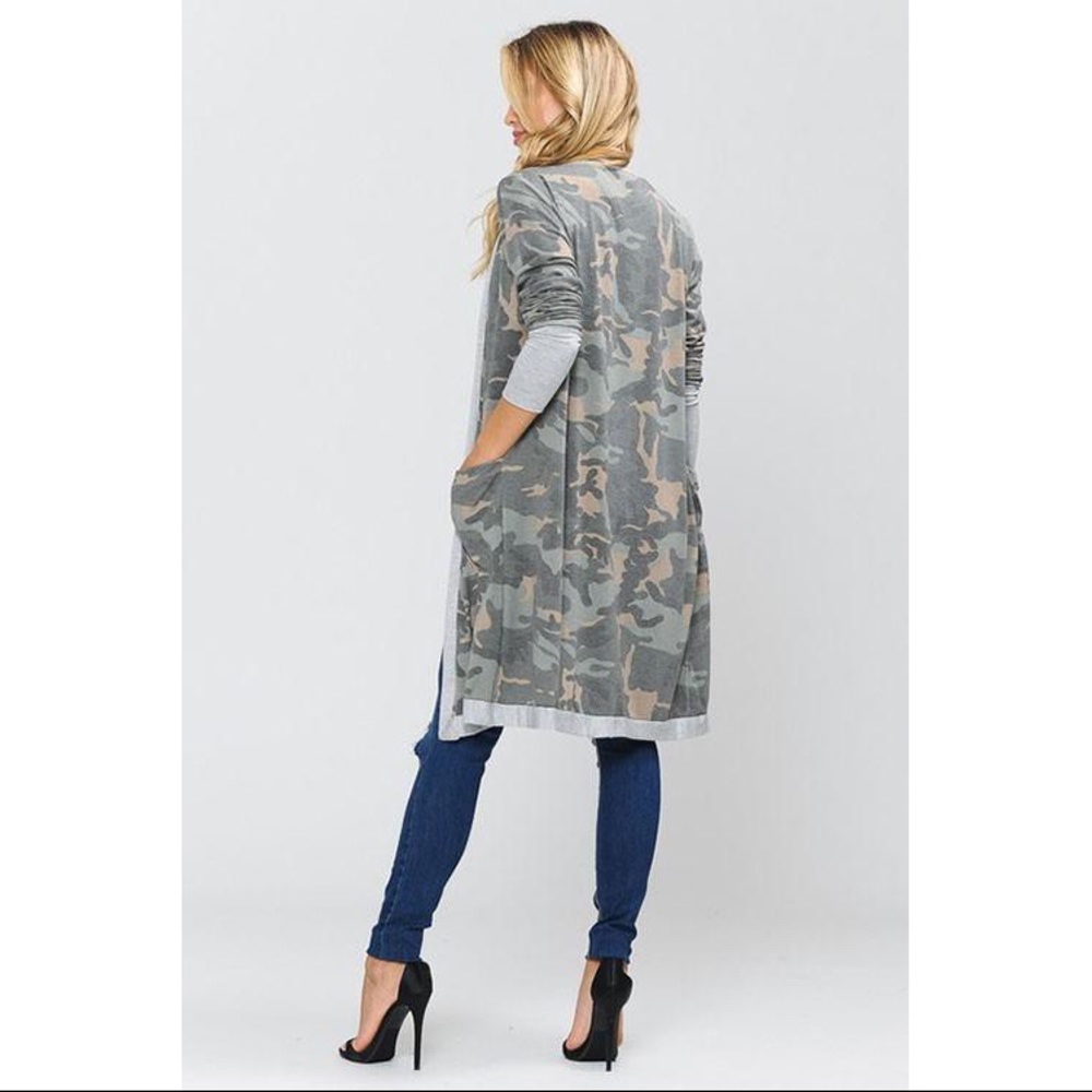Long Sleeve Camo Cardi - Picture 2 of 6